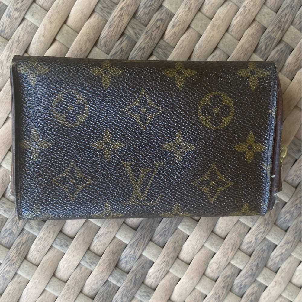 Louis Vuitton Monogram Tresor Vintage Wallet - Picture 11 of 16